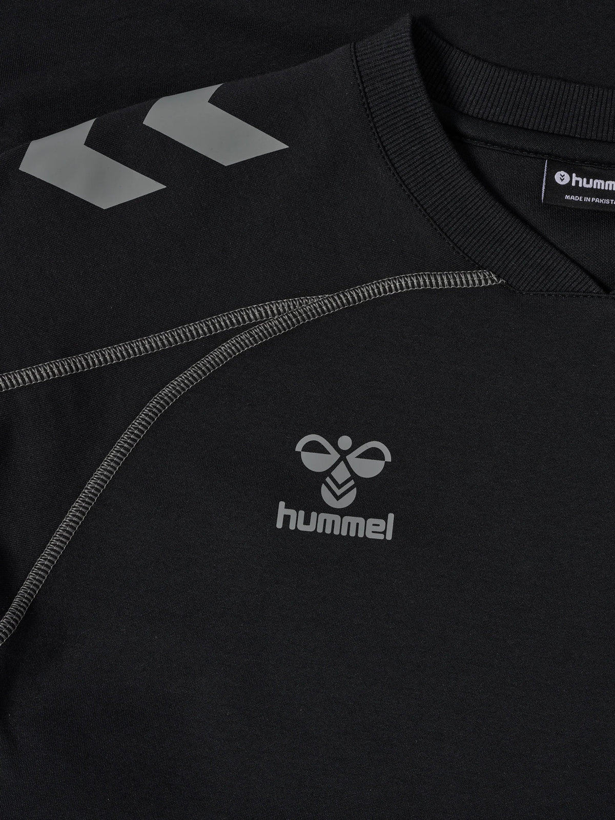 HUMMEL|  JUNIOR CAMISETA TECNICA 26-27